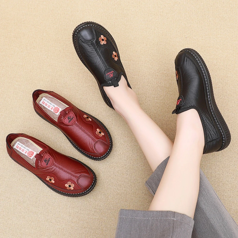 老太太妈妈鞋老北京布鞋软底单鞋中老年舒适奶奶女鞋春秋皮鞋老人