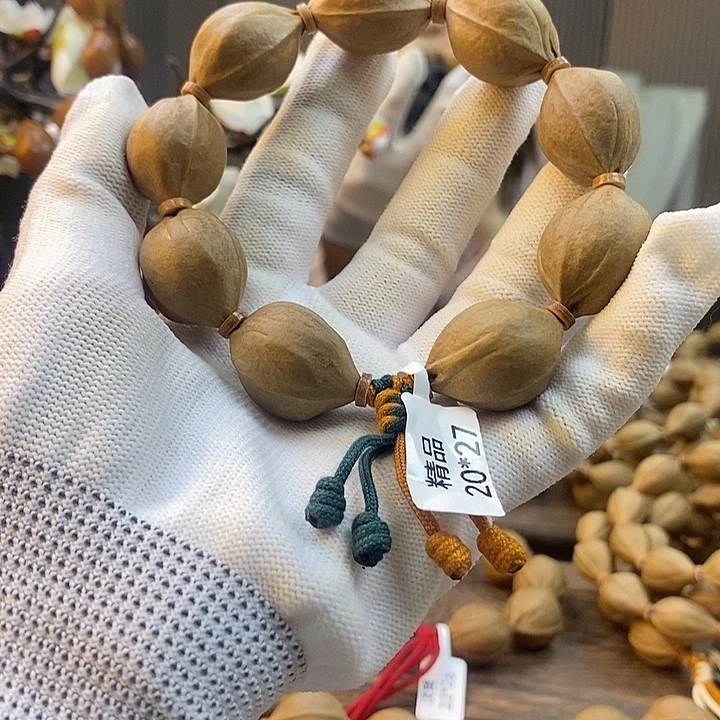 老***六橄榄核吊坠梅林铁核