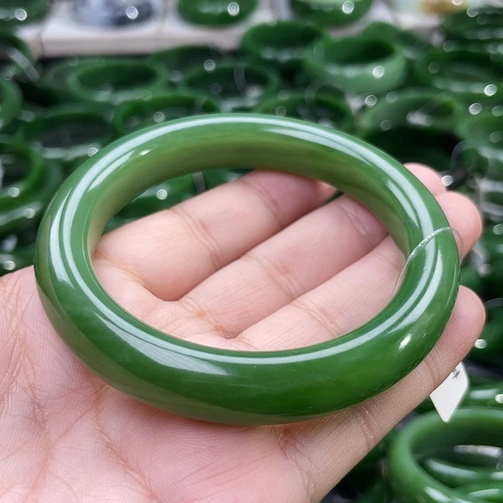 未镶嵌手镯和田玉（碧玉）