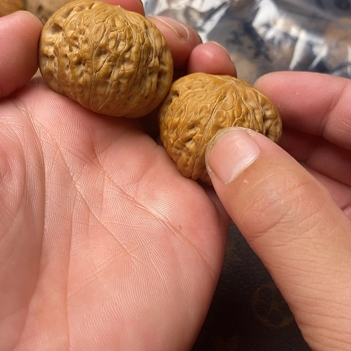 迷***派桃核吊坠38铁锤妹妹