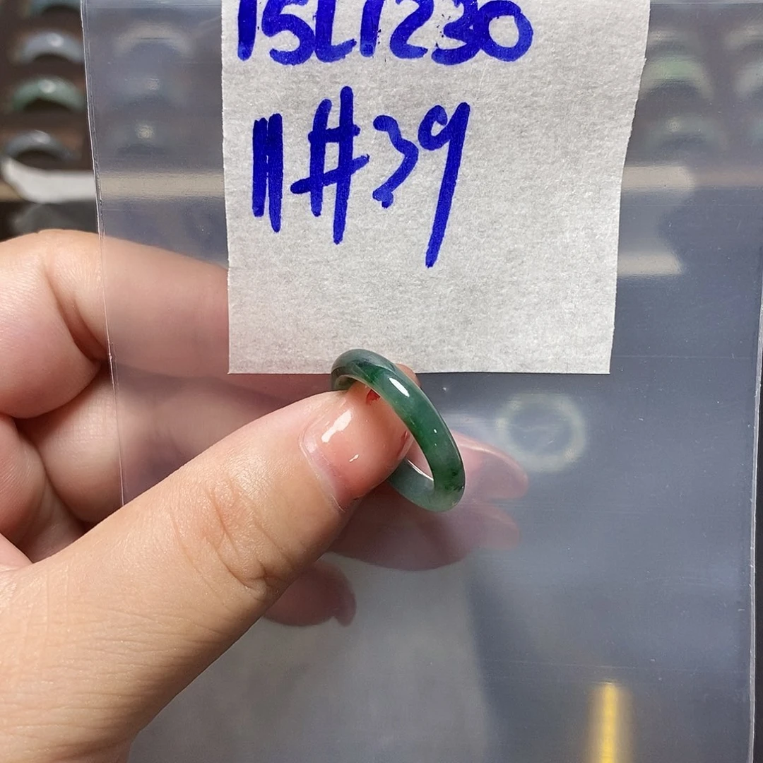 未镶嵌定制翡翠翡翠