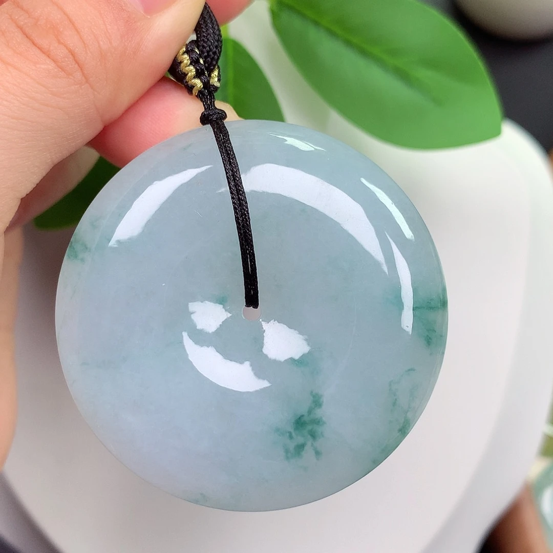 颈饰未镶嵌翡翠平安扣 48.5x9.8mm