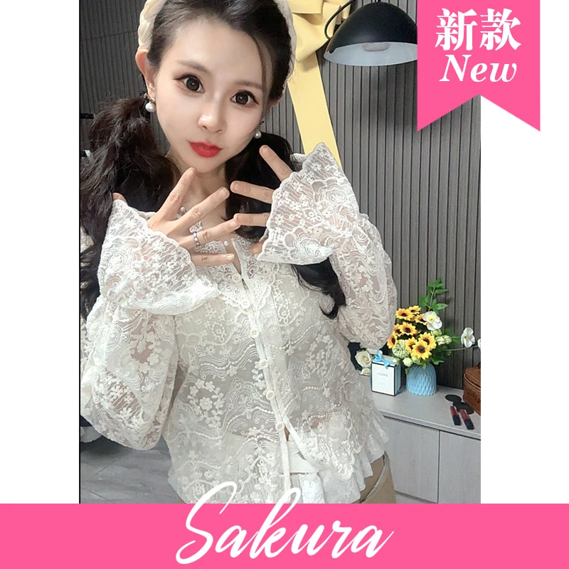 新款春秋法式宫廷风薄款蕾丝V领镂空喇叭袖时尚内搭开衫上衣秋季