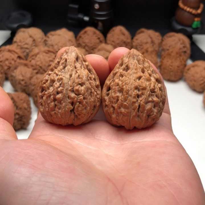 把件核桃35 正版坐佛