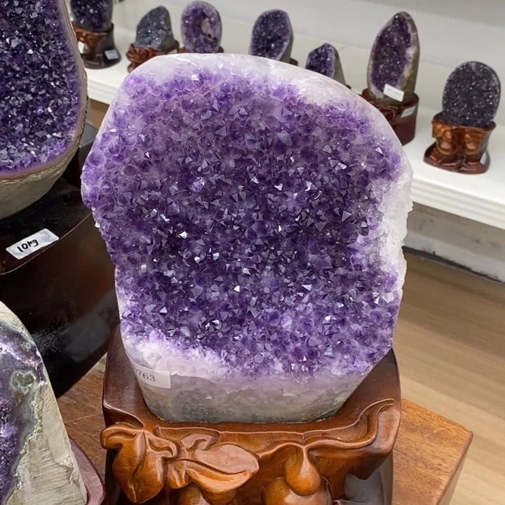 紫晶大型摆件（非配饰）未镶嵌