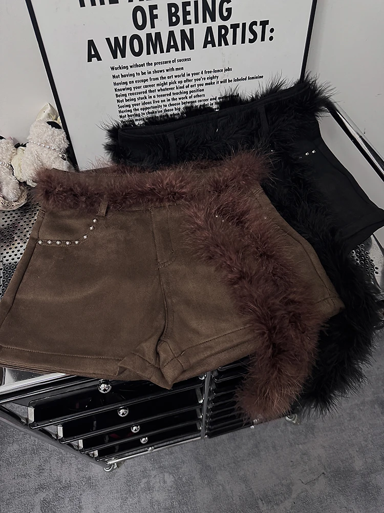 美拉德咖色毛毛飘带短裤女a字短裤复古高腰显瘦直筒休闲热裤