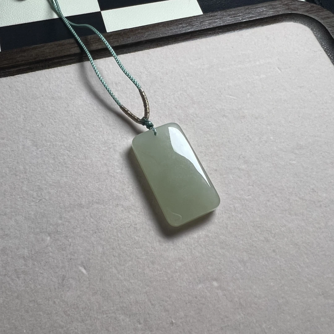 215号.和田玉吊坠女款时尚精美坠链多样性发货拍一发一