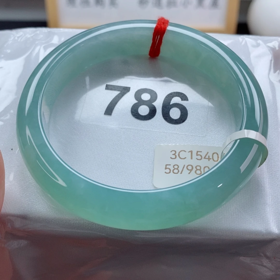 翡翠未镶嵌手镯天然A货翡翠手镯