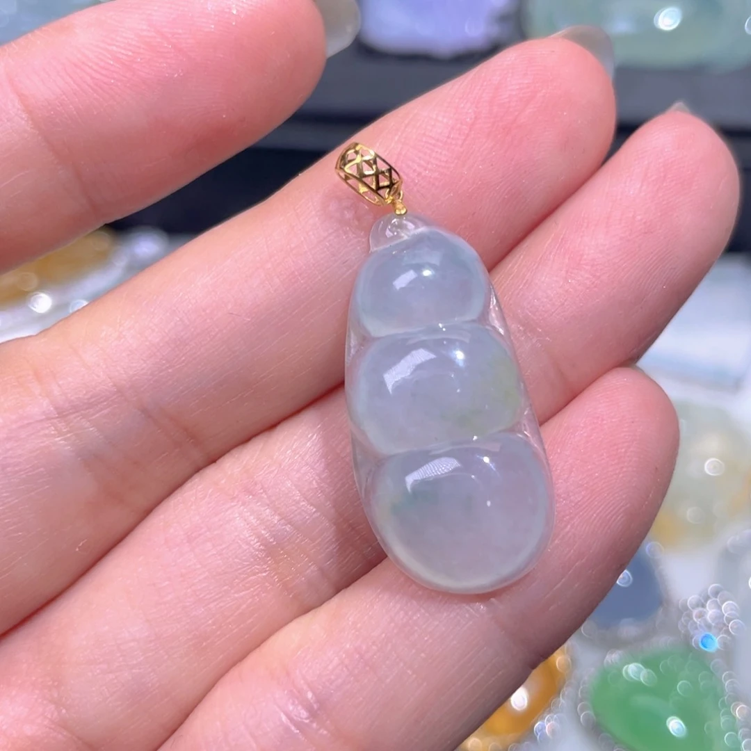 颈饰18K金镶嵌翡翠翡翠