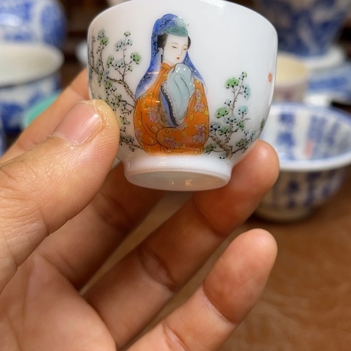 杯鑫****团今天晚上的月亮好美