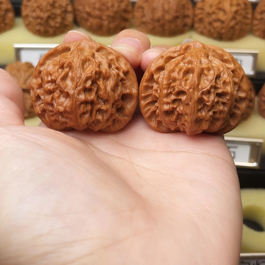 文玩核桃吊坠宫灯42尺645