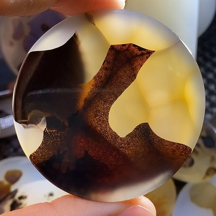 未镶嵌颈饰玛瑙/玉髓