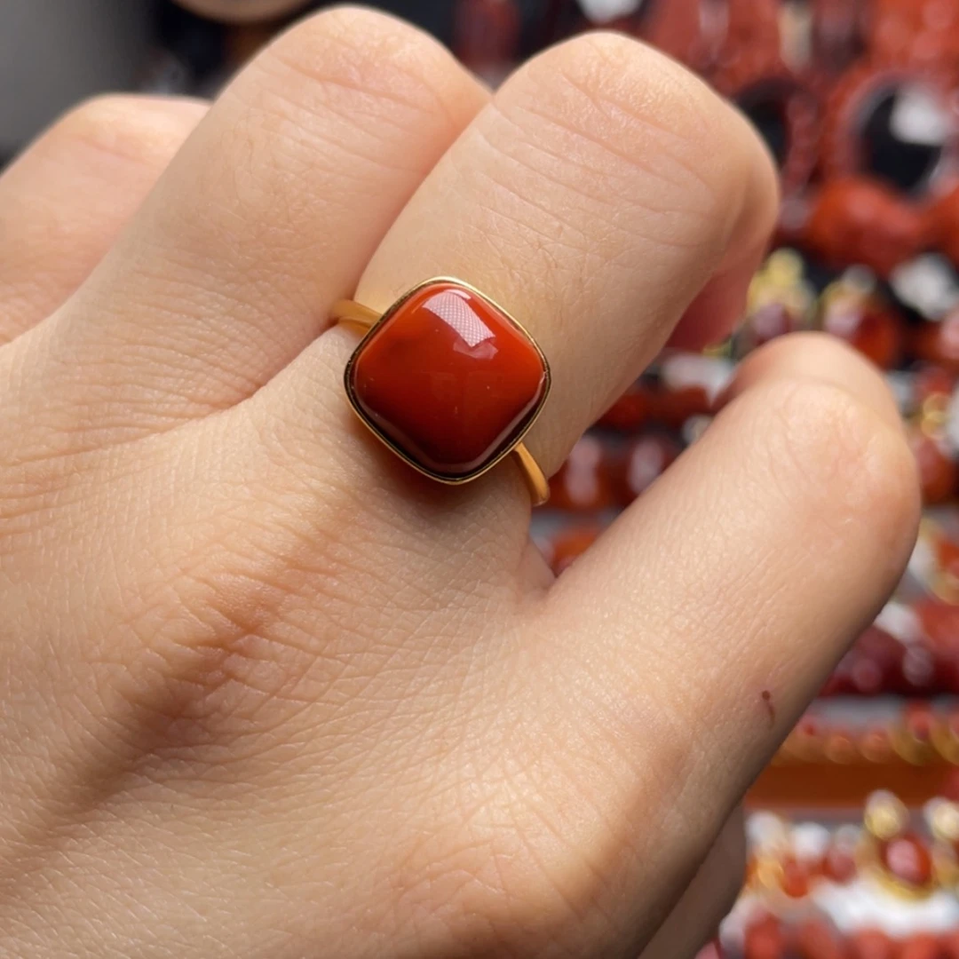 【闪购商品】银S925镶嵌方糖戒指南红玛瑙
