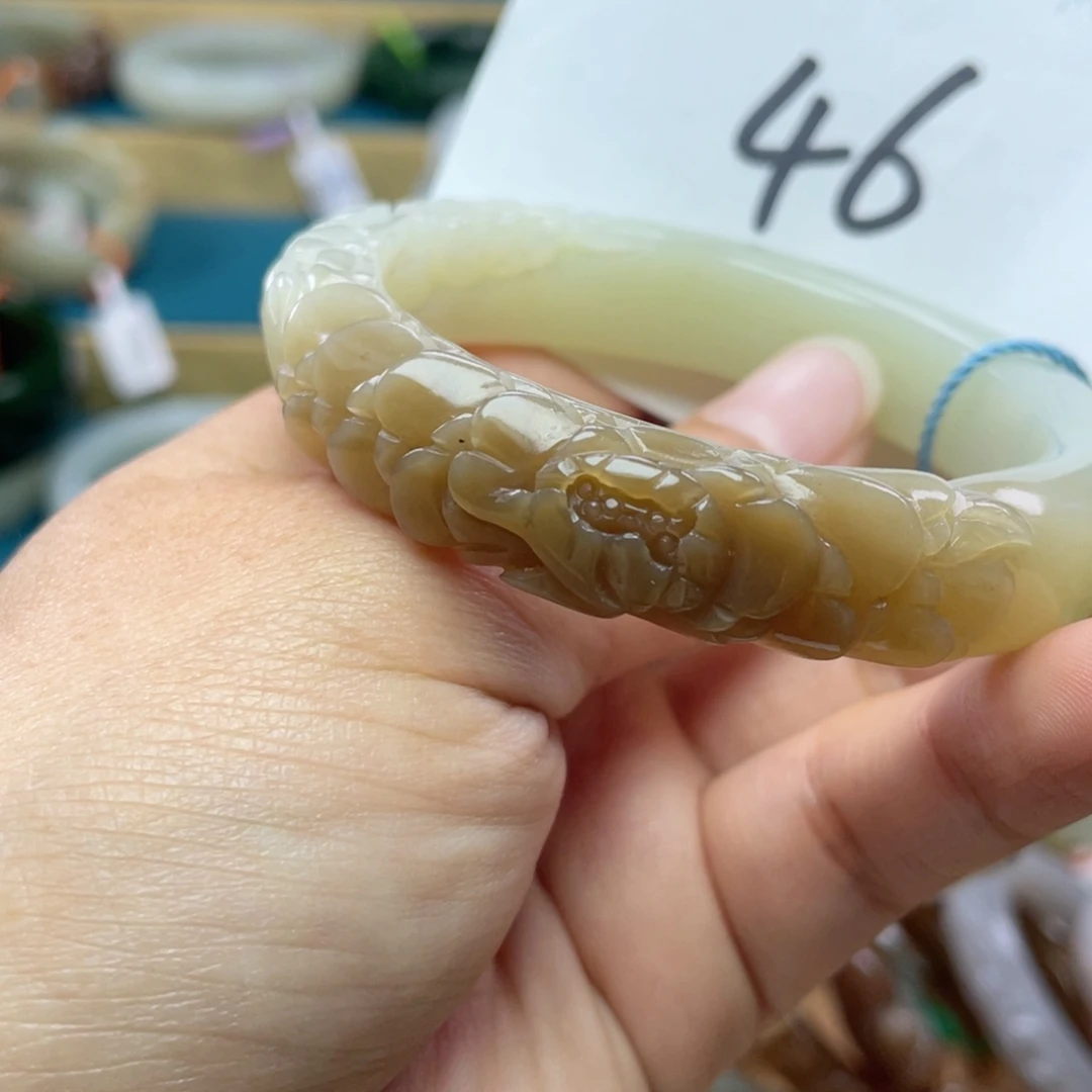 未镶嵌手镯和田玉圈口55