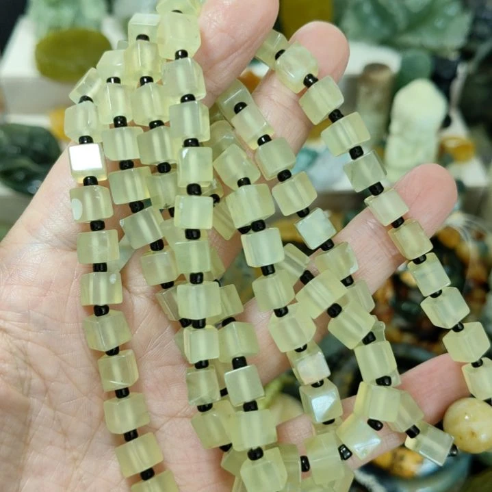 未镶嵌岫玉108粒珠子