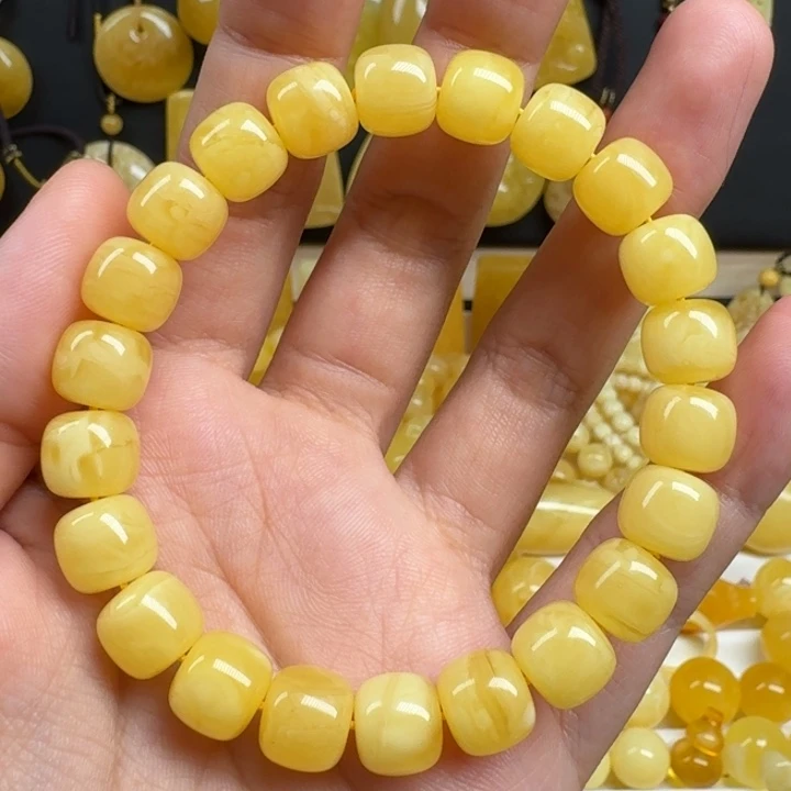 蜜蜡未镶嵌珠宝奇石