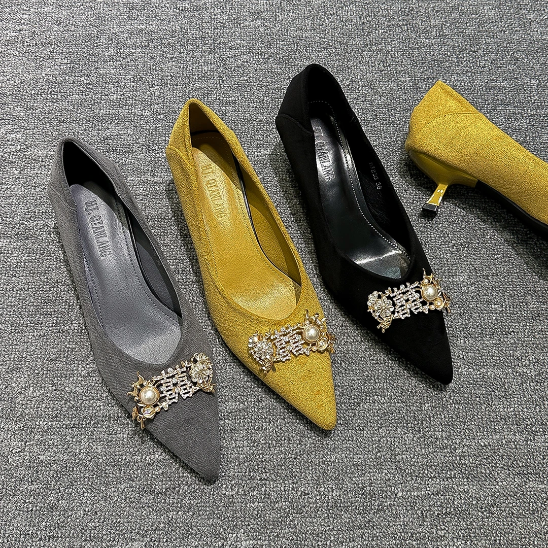 水钻珍珠单鞋女2025新款百搭通勤中跟浅口小跟鞋气质细跟低跟女鞋