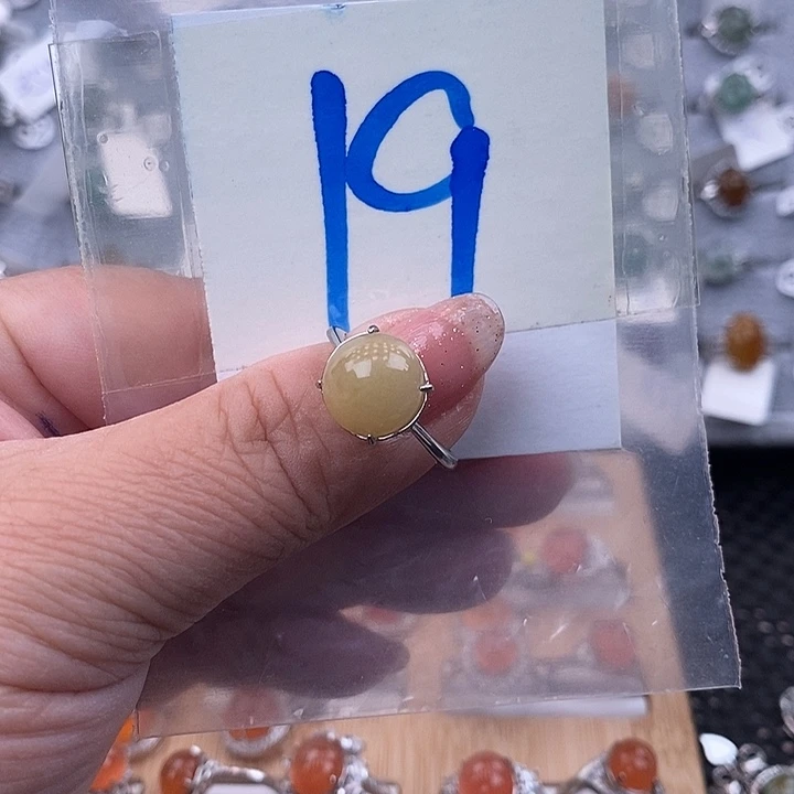 未镶嵌戒指翡翠缅甸