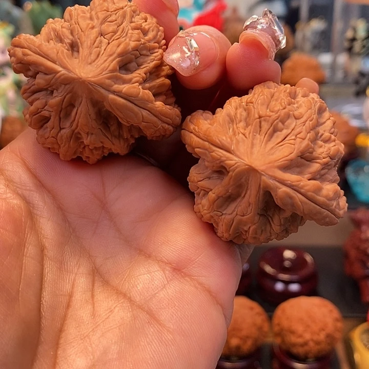 吊坠文玩核桃46虎头王