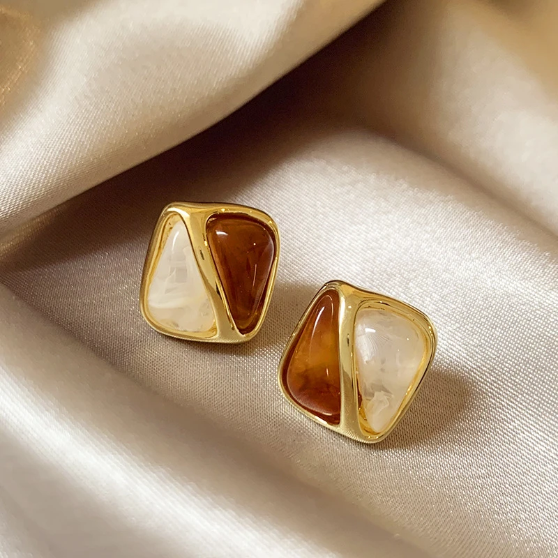 美拉德复古咖色系耳环小众港风轻奢高级感耳钉气质时尚百搭耳饰女