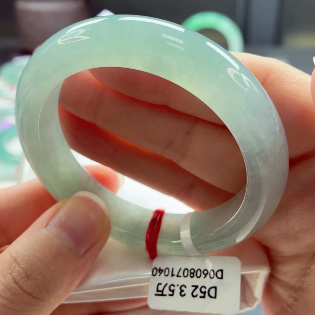 翡翠手镯未镶嵌85（13号）