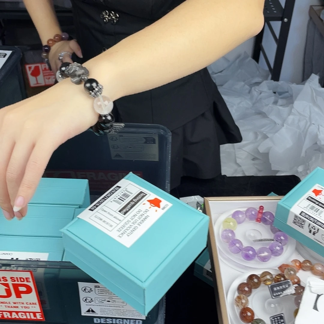 银S925镶嵌水晶手链