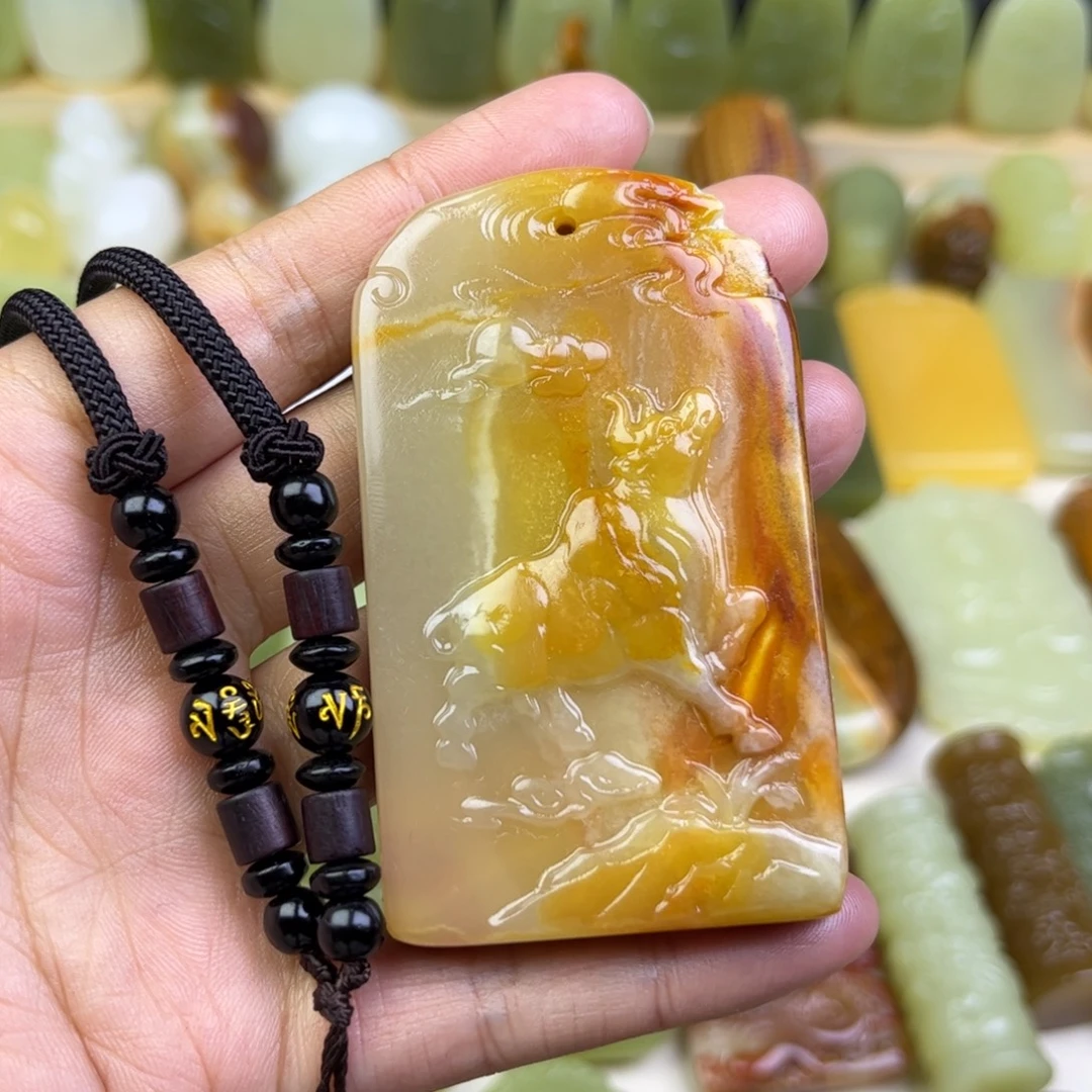 新疆昆仑山料牛牛