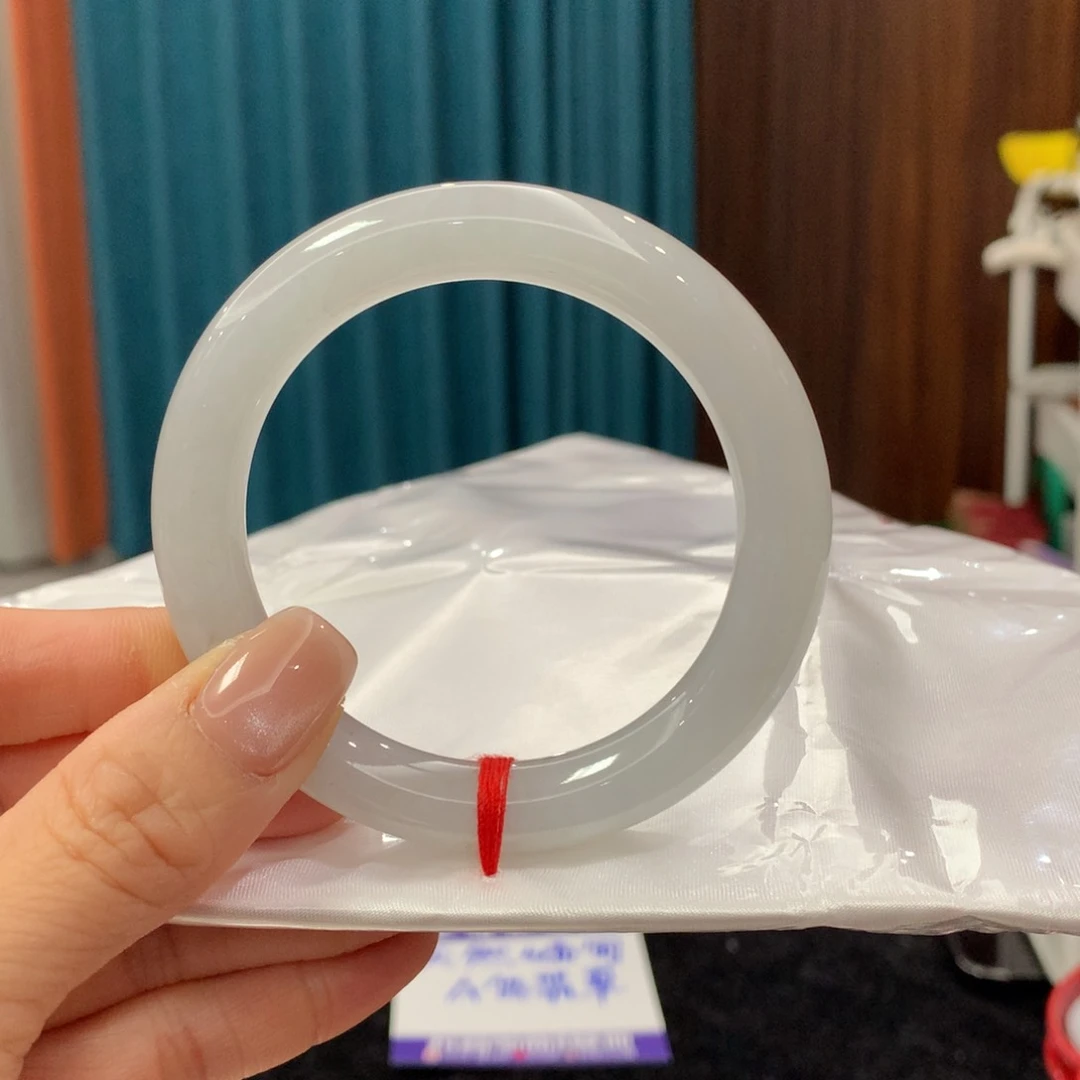 未镶嵌手镯翡翠完美者慎拍 圈口 54