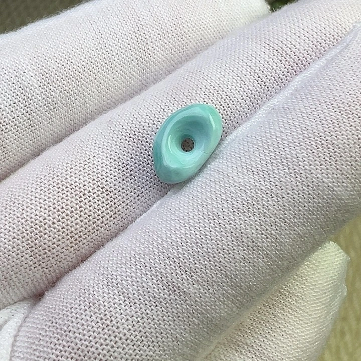 南红玛瑙未镶嵌珠宝奇石