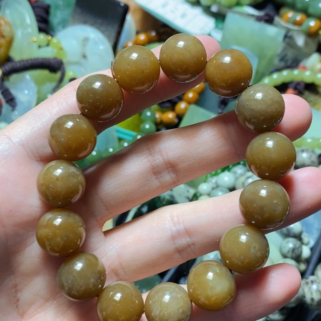 岫岩老玉（透闪石质玉）未镶嵌颈饰