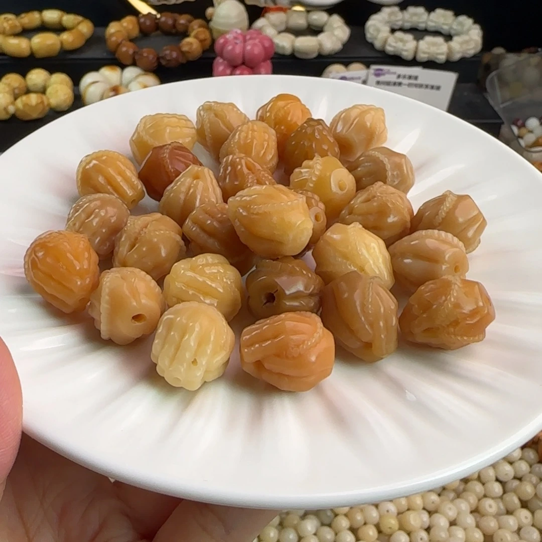 吊坠菩提根/象牙果瑕疵卡18大佛手100颗批发