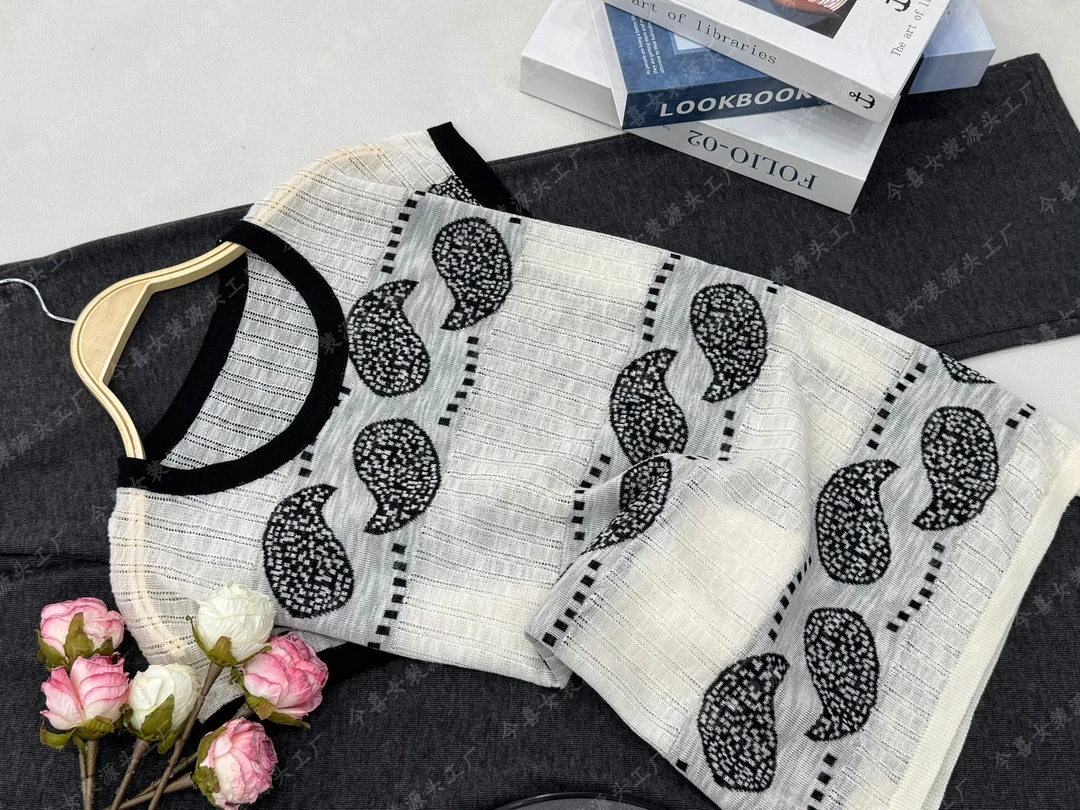 【腰果花套头杏】夏季新款百搭宽松设计感上衣QC3242