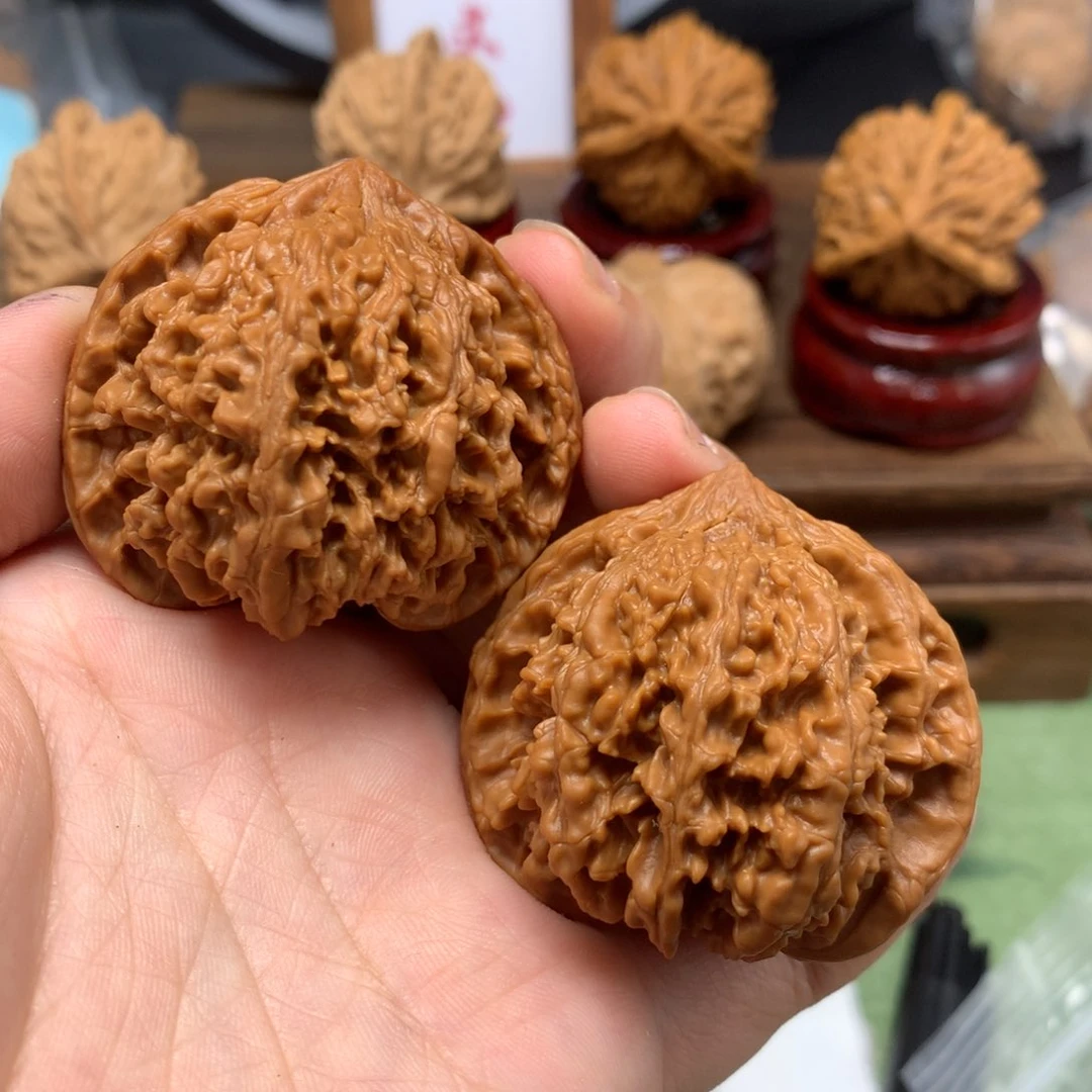 文玩核桃吊坠45全品满天星