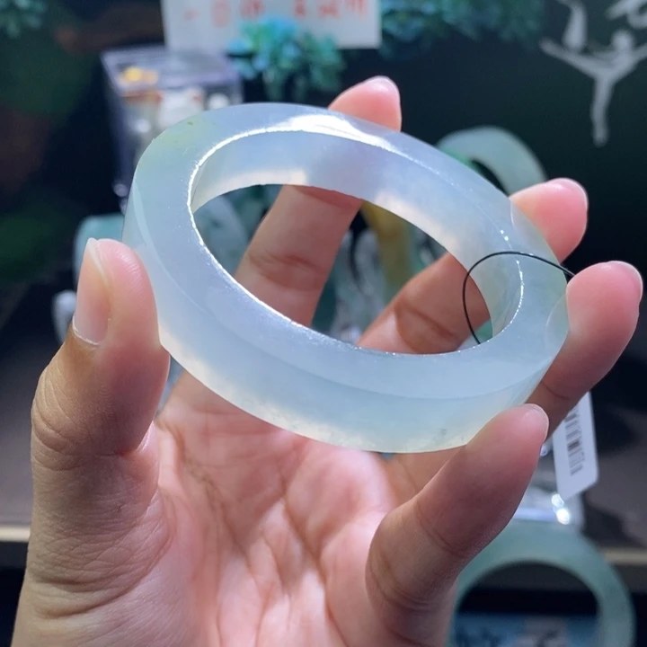 未镶嵌翡翠定制翡翠