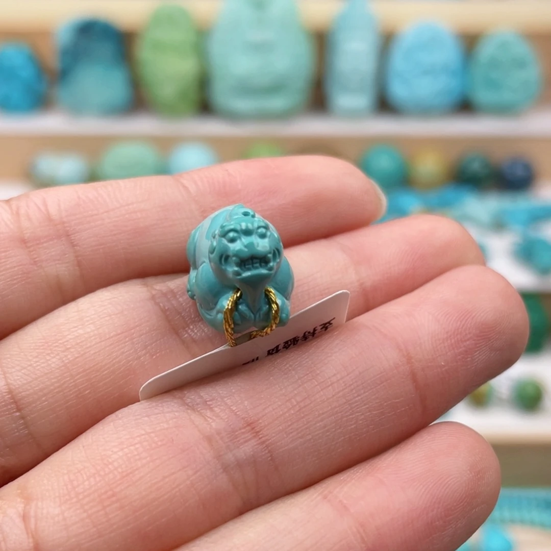 未镶嵌绿松石珠宝奇石