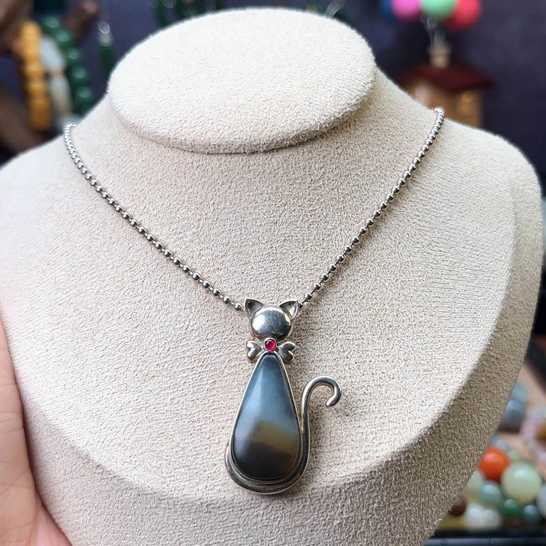 颈饰未镶嵌和田玉