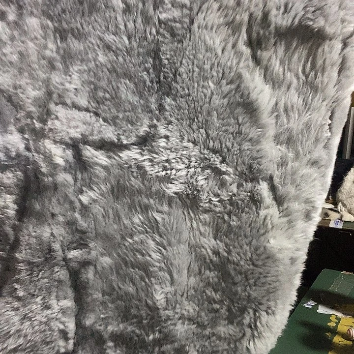 66浅灰色加厚毯子瑕疵品