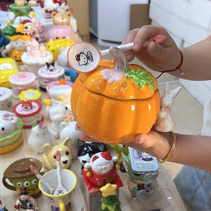 摆件陶瓷等行业中具有一定规模和