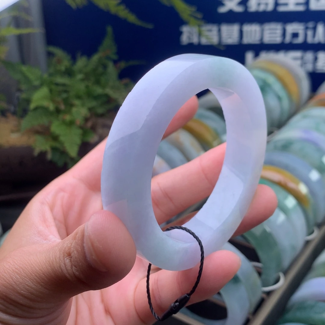 定制翡翠未镶嵌手镯定制手镯