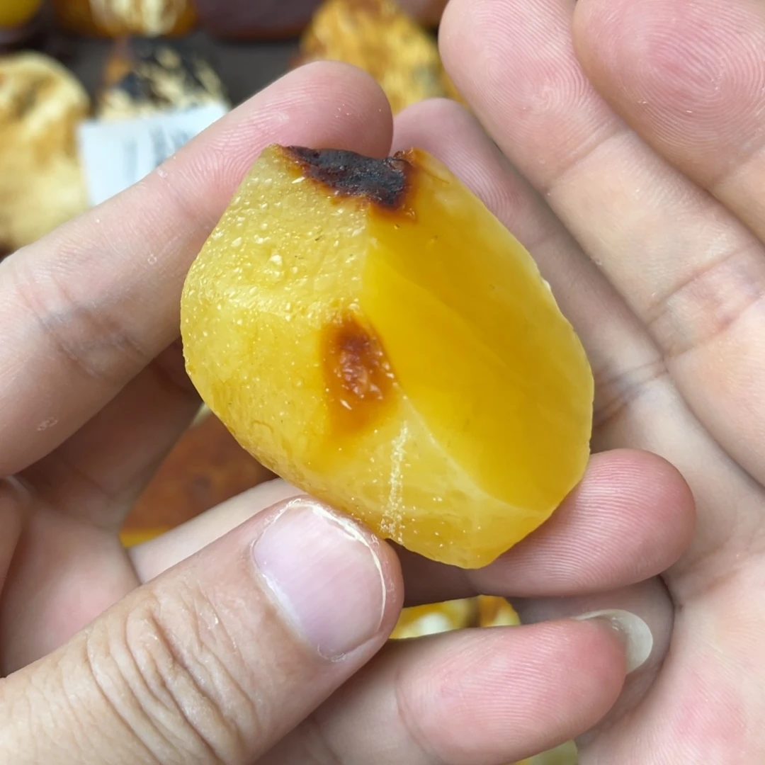 K***K定制蜜蜡原石定制