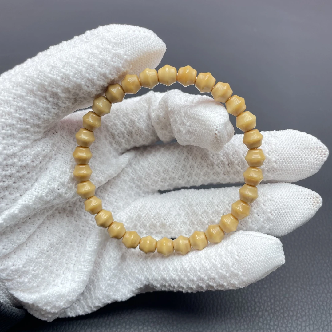 F027龙脊菩提雕刻无相铃铛7mm精工手串多样性发其一