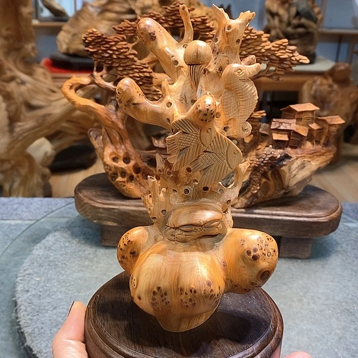 柏木（崖柏）留疤珊瑚树