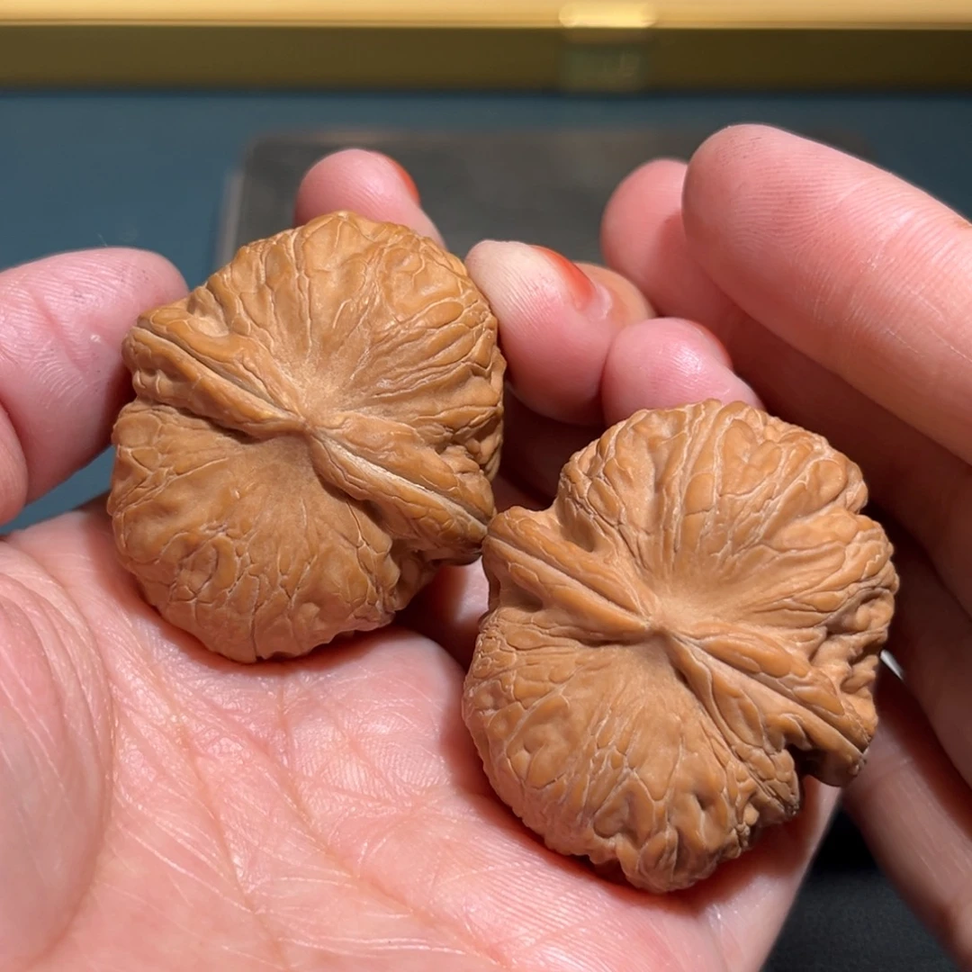 文玩核桃把件元宝39