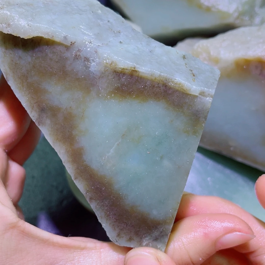 和田玉未镶嵌珠宝半成品