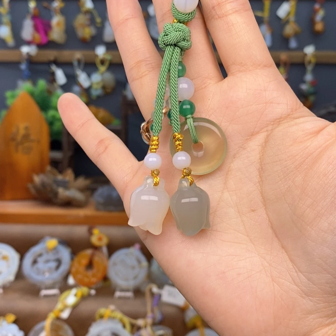 玛瑙/玉髓车挂未镶嵌666666666