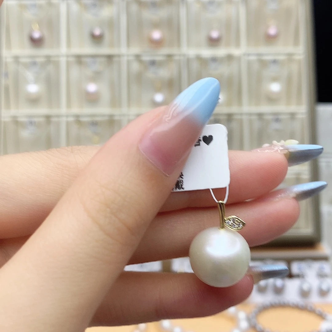 淡水珍珠合金颈饰