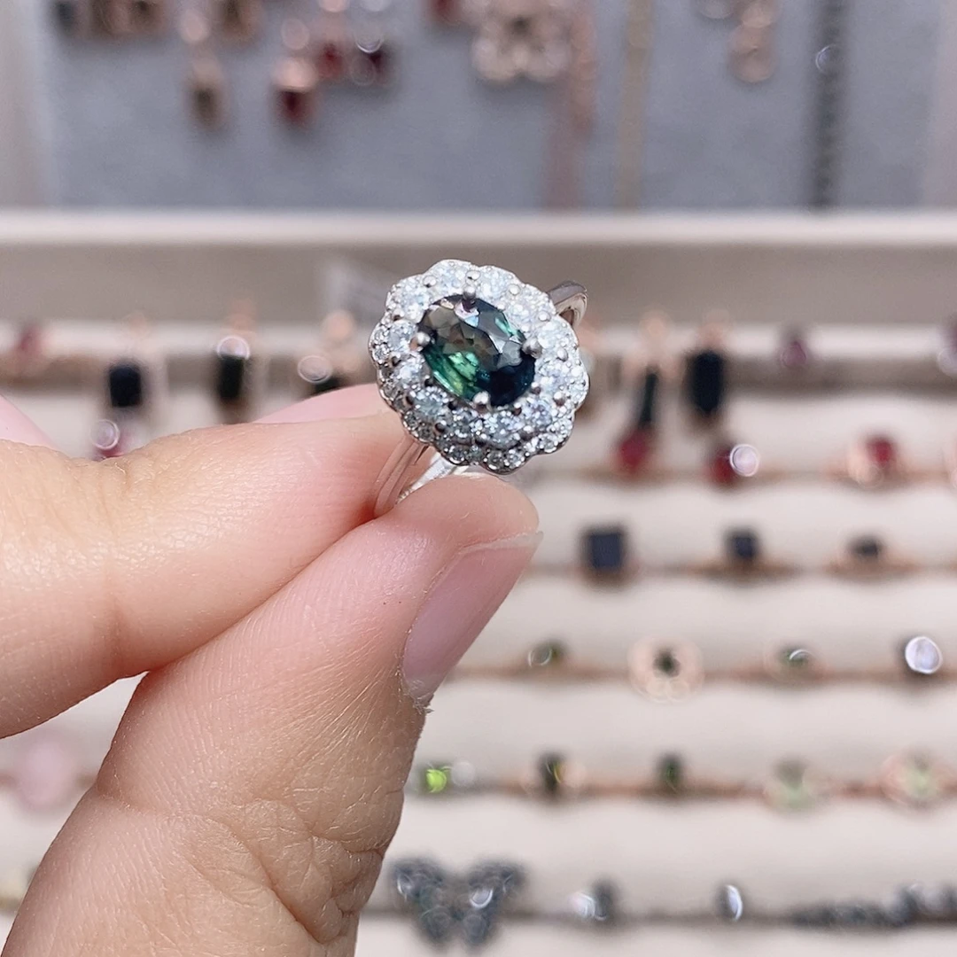 银S925镶嵌蓝宝石戒指戒指