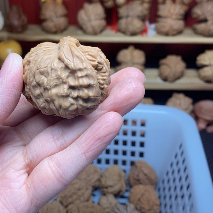 很***笑把件文玩核桃文玩
