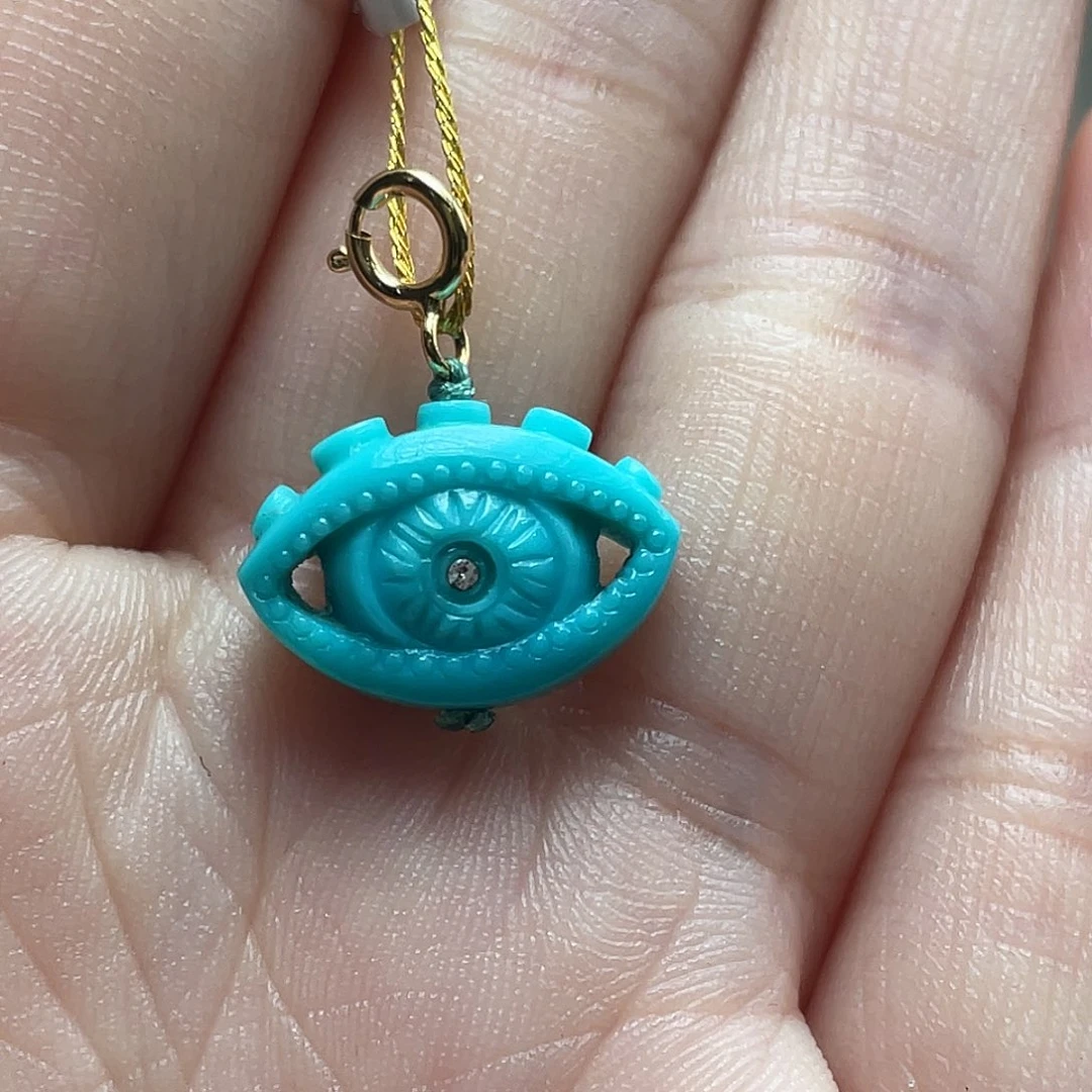 绿松石未镶嵌颈饰