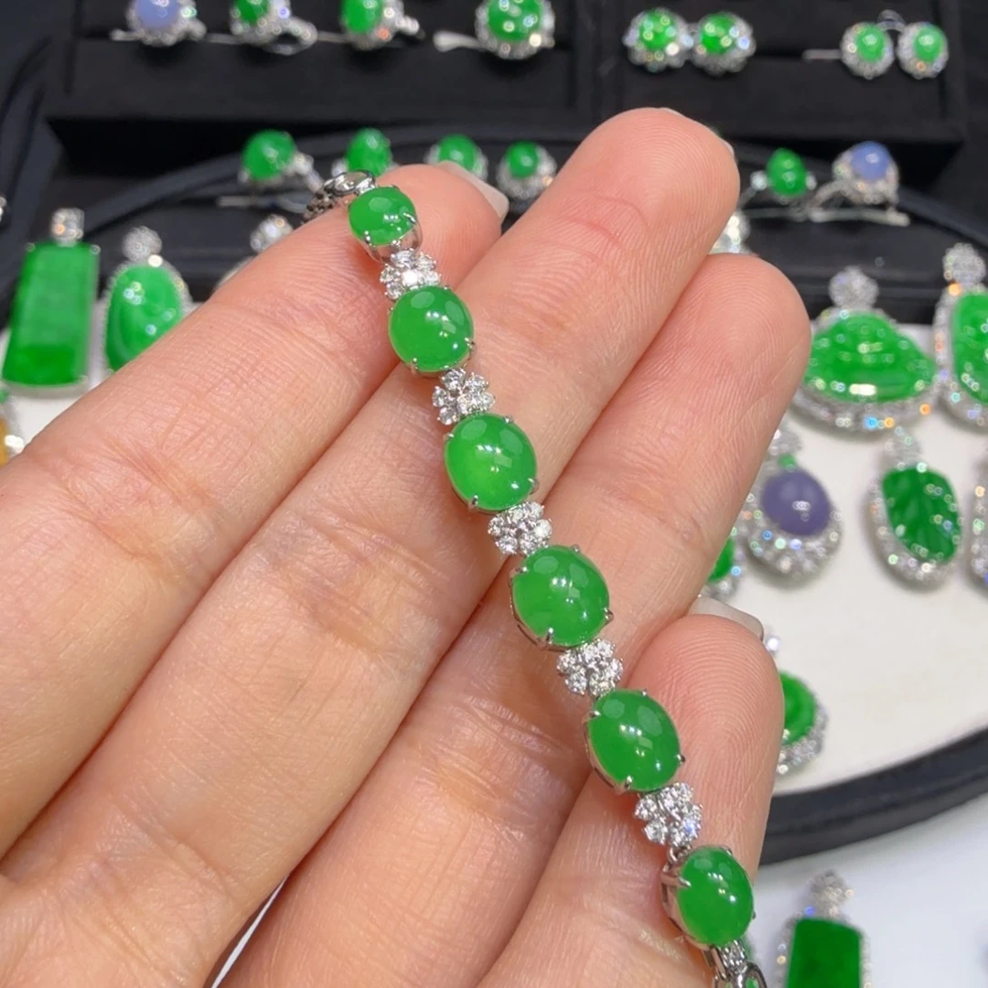 翡翠18K金镶嵌手链